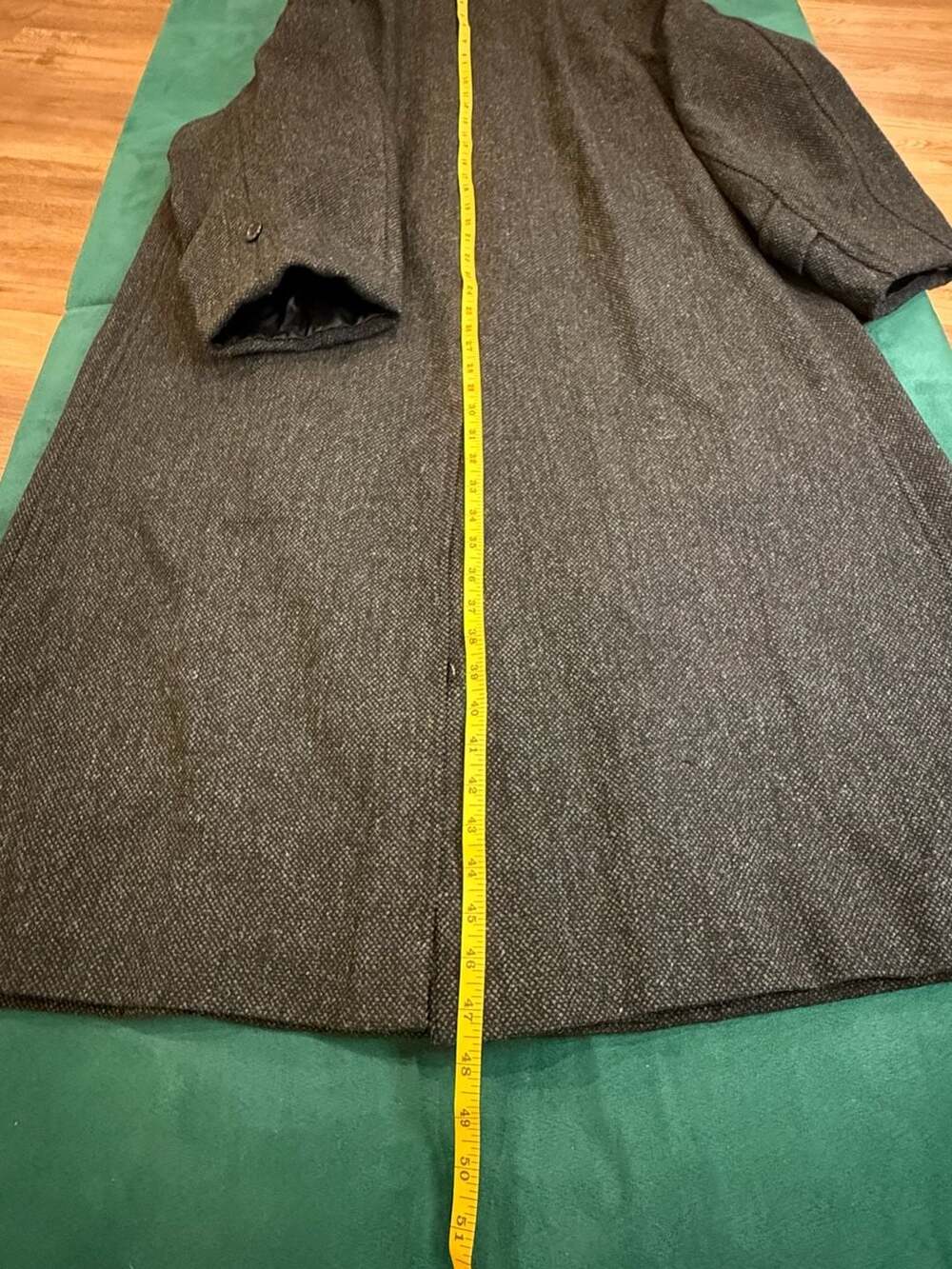 Vintage Burberrys Dark Gray Herringbone Wool Blend Overcoat Topcoat - Picture 5 of 7